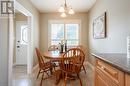 Breakfast nook - 98 Holmes Avenue, Hamilton, ON  - Indoor Photo Showing Dining Room 