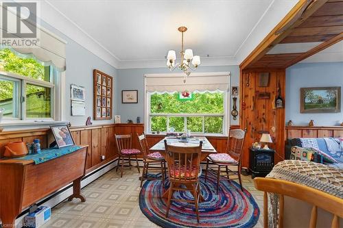 551 Evans Road, Hamilton, ON - Indoor Photo Showing Dining Room