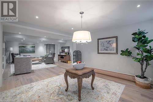 12 Firelane 11A Road, Niagara-On-The-Lake, ON - Indoor Photo Showing Living Room