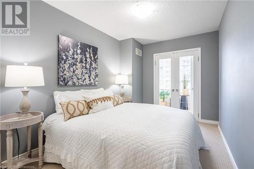 1270 Maple Crossing Boulevard Unit# 1403, Burlington, ON - Indoor Photo Showing Bedroom