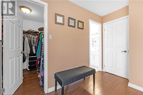 35 Jacqueline Boulevard, Hamilton, ON - Indoor Photo Showing Other Room