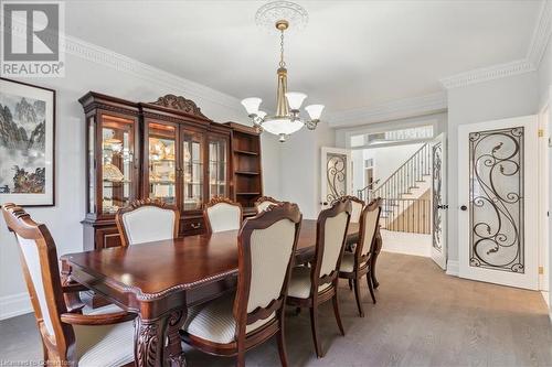 5397 Roanoke Court, Mississauga, ON - Indoor Photo Showing Dining Room