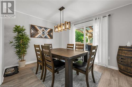 31 Trenholme Crescent, Hamilton, ON - Indoor Photo Showing Dining Room