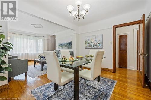 24 Thorndale Street N, Hamilton, ON - Indoor Photo Showing Dining Room