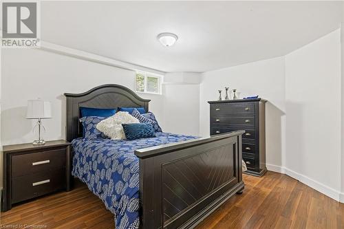 24 Thorndale Street N, Hamilton, ON - Indoor Photo Showing Bedroom