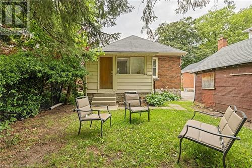 24 Thorndale Street N, Hamilton, ON - Outdoor