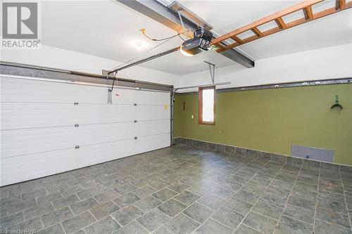 22 Glen Park Court, Hamilton, ON - Indoor Photo Showing Garage