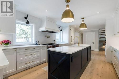 145 Birett Drive, Burlington, ON - Indoor Photo Showing Kitchen With Upgraded Kitchen