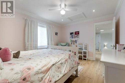 145 Birett Drive, Burlington, ON - Indoor Photo Showing Bedroom