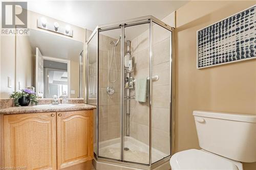 990 Golf Links Road Unit# 308, Hamilton, ON - Indoor Photo Showing Bathroom