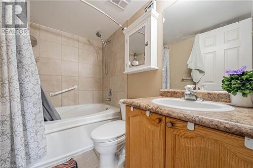 990 Golf Links Road Unit# 308, Hamilton, ON - Indoor Photo Showing Bathroom