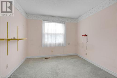 1243 Nathaniel Crescent, Burlington, ON - Indoor Photo Showing Other Room