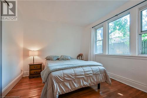 285 King Street W Unit# 8, Hamilton, ON - Indoor Photo Showing Bedroom