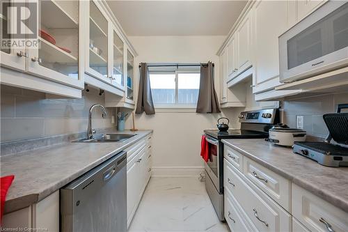 285 King Street W Unit# 8, Hamilton, ON - Indoor Photo Showing Kitchen