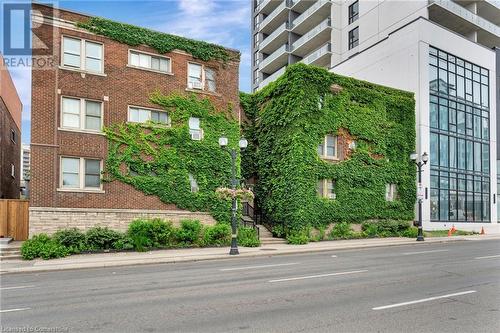 285 King Street W Unit# 8, Hamilton, ON - Outdoor