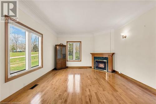 657 Haldimand 17 Road, Haldimand County, ON - Indoor Photo Showing Living Room With Fireplace