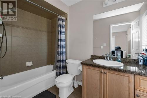 75 Cedarville Drive, Hamilton, ON - Indoor Photo Showing Bathroom