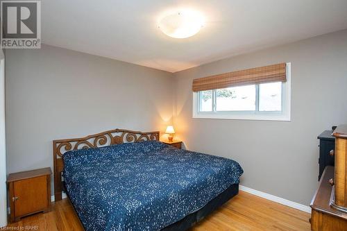 607 7Th Avenue, Hamilton, ON - Indoor Photo Showing Bedroom