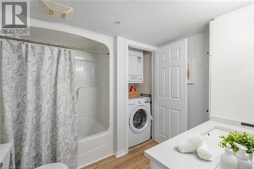 2035 Appleby Line Unit# 105, Burlington, ON - Indoor Photo Showing Laundry Room