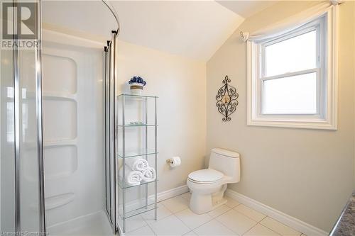 7789 Alpine Drive, Niagara Falls, ON - Indoor Photo Showing Bathroom