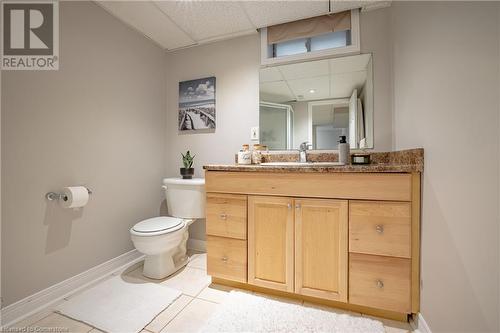 7789 Alpine Drive, Niagara Falls, ON - Indoor Photo Showing Bathroom