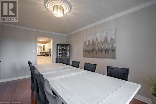 7789 Alpine Drive, Niagara Falls, ON - Indoor Photo Showing Dining Room