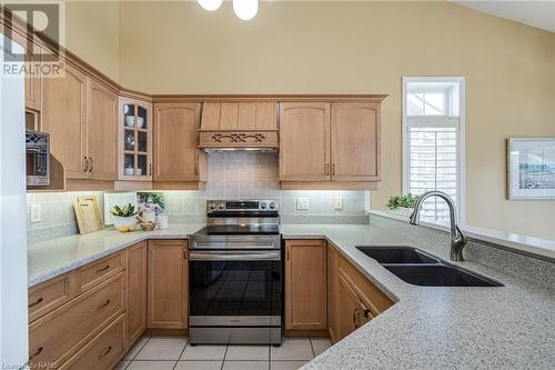 2278 Turnberry Road Unit# 13, Burlington, ON - Indoor Photo Showing Kitchen With Double Sink