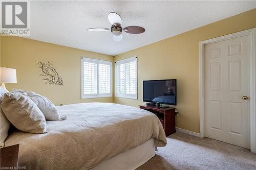 2278 Turnberry Road Unit# 13, Burlington, ON - Indoor Photo Showing Bedroom