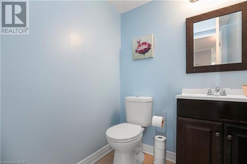 150 Charlton Avenue E Unit# 2206, Hamilton, ON - Indoor Photo Showing Bathroom