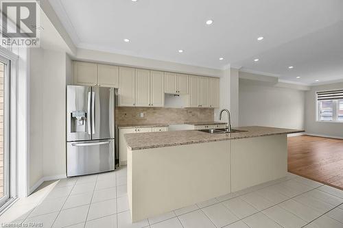 67 Holder Drive, Brantford, ON - Indoor Photo Showing Kitchen With Double Sink With Upgraded Kitchen