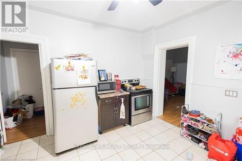 66 Eagle Avenue, Brantford, ON - Indoor Photo Showing Kitchen