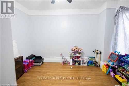 66 Eagle Avenue, Brantford, ON - Indoor