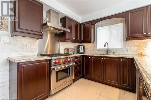 2612 Andover Road, Oakville, ON - Indoor Photo Showing Kitchen With Upgraded Kitchen