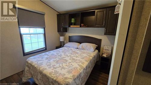 1501 Line 8 Road Unit# 228, Queenston, ON - Indoor Photo Showing Bedroom