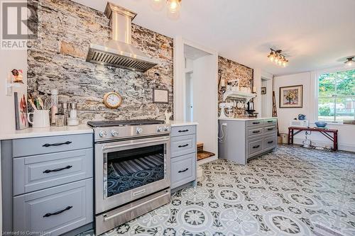 44 King Street, Port Colborne, ON - Indoor Photo Showing Kitchen