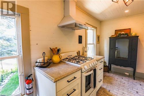 44 King Street, Port Colborne, ON - Indoor Photo Showing Kitchen