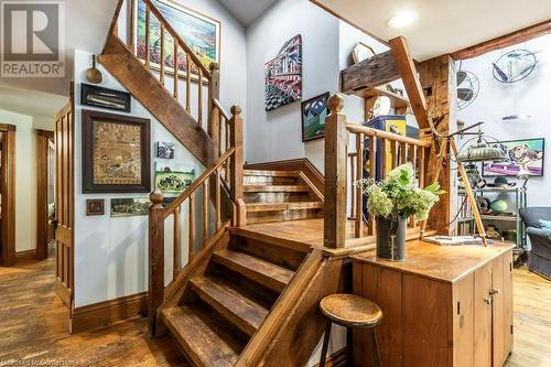 Staircase to second floor - 627 Bayshore Boulevard, Burlington, ON - Indoor Photo Showing Other Room