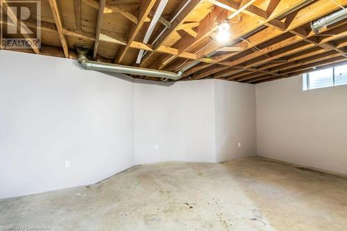 Partially finished rec room - 627 Bayshore Boulevard, Burlington, ON - Indoor Photo Showing Basement