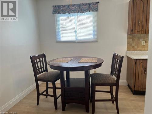 34 Bow Valley Drive Unit# 5, Hamilton, ON - Indoor Photo Showing Dining Room