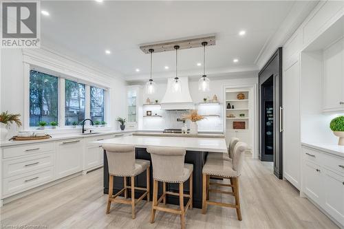 620 King Road, Burlington, ON - Indoor Photo Showing Dining Room