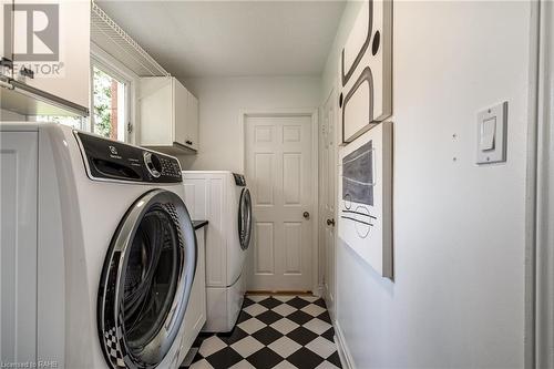 4107 Wheelwright Crescent, Mississauga, ON - Indoor Photo Showing Laundry Room