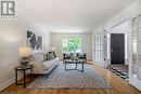 4107 Wheelwright Crescent, Mississauga, ON  - Indoor Photo Showing Living Room 