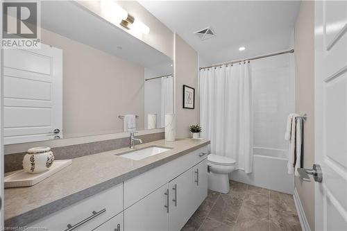 2025 Maria Street Unit# 1508, Burlington, ON - Indoor Photo Showing Bathroom