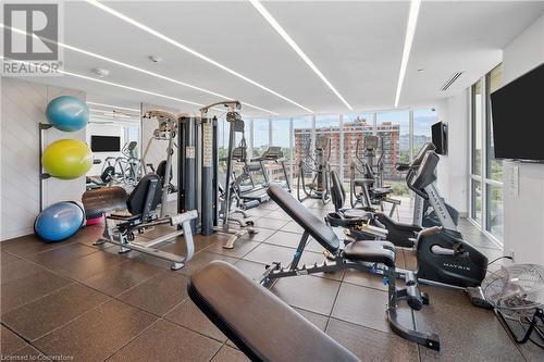 2025 Maria Street Unit# 1508, Burlington, ON - Indoor Photo Showing Gym Room