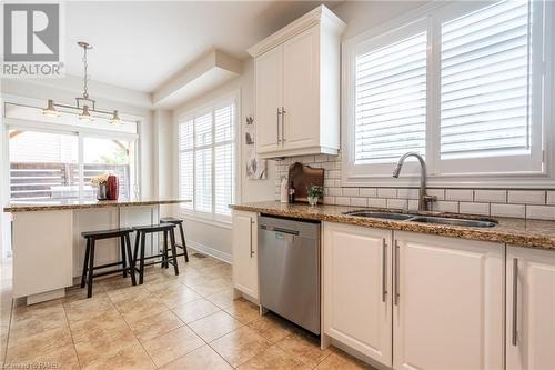 3234 Sharp Road, Burlington, ON - Indoor Photo Showing Kitchen With Double Sink