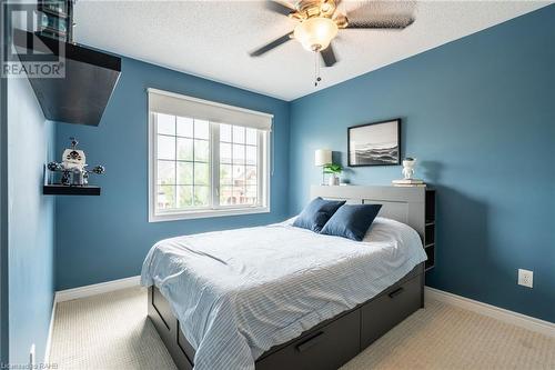 3234 Sharp Road, Burlington, ON - Indoor Photo Showing Bedroom