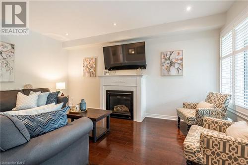 3234 Sharp Road, Burlington, ON - Indoor Photo Showing Living Room With Fireplace