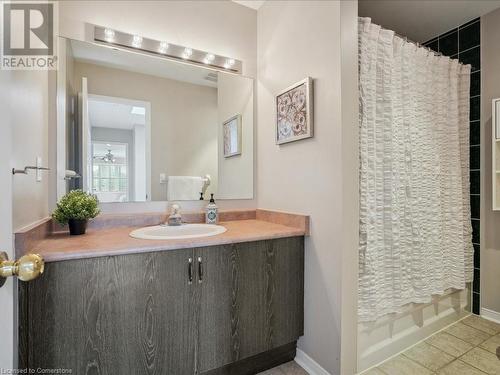 5649 Condor Place, Mississauga, ON - Indoor Photo Showing Bathroom