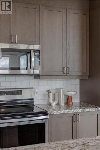 101 Locke Street S Unit# 504, Hamilton, ON - Indoor Photo Showing Kitchen