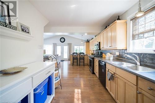 71 Dunkirk Drive, Hamilton, ON - Indoor Photo Showing Kitchen With Double Sink